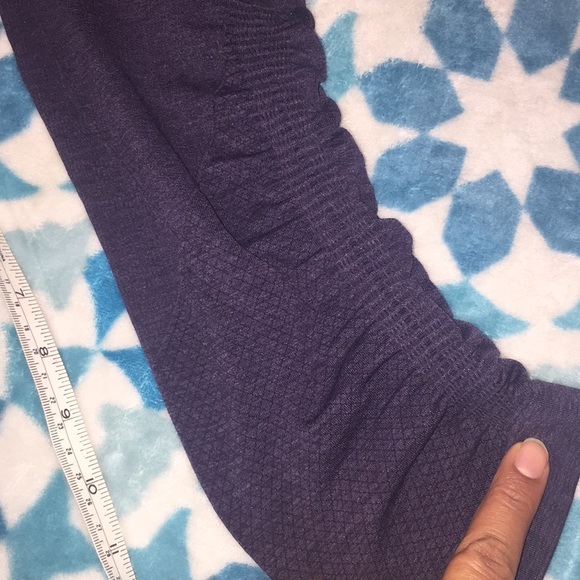 Lululemon In the Flow Capli (2/4) - Picture 4 of 5